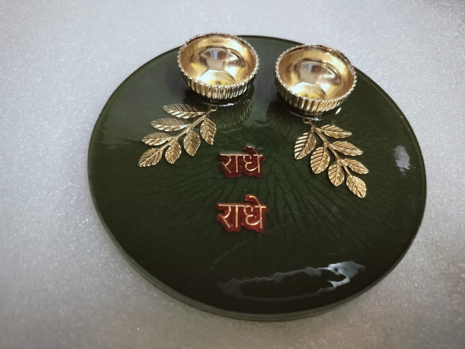 Resin tilak plate