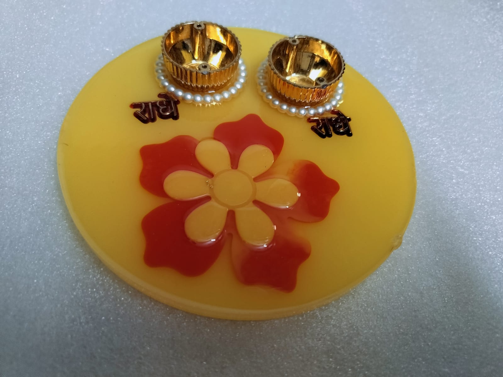 Resin tilak plate
